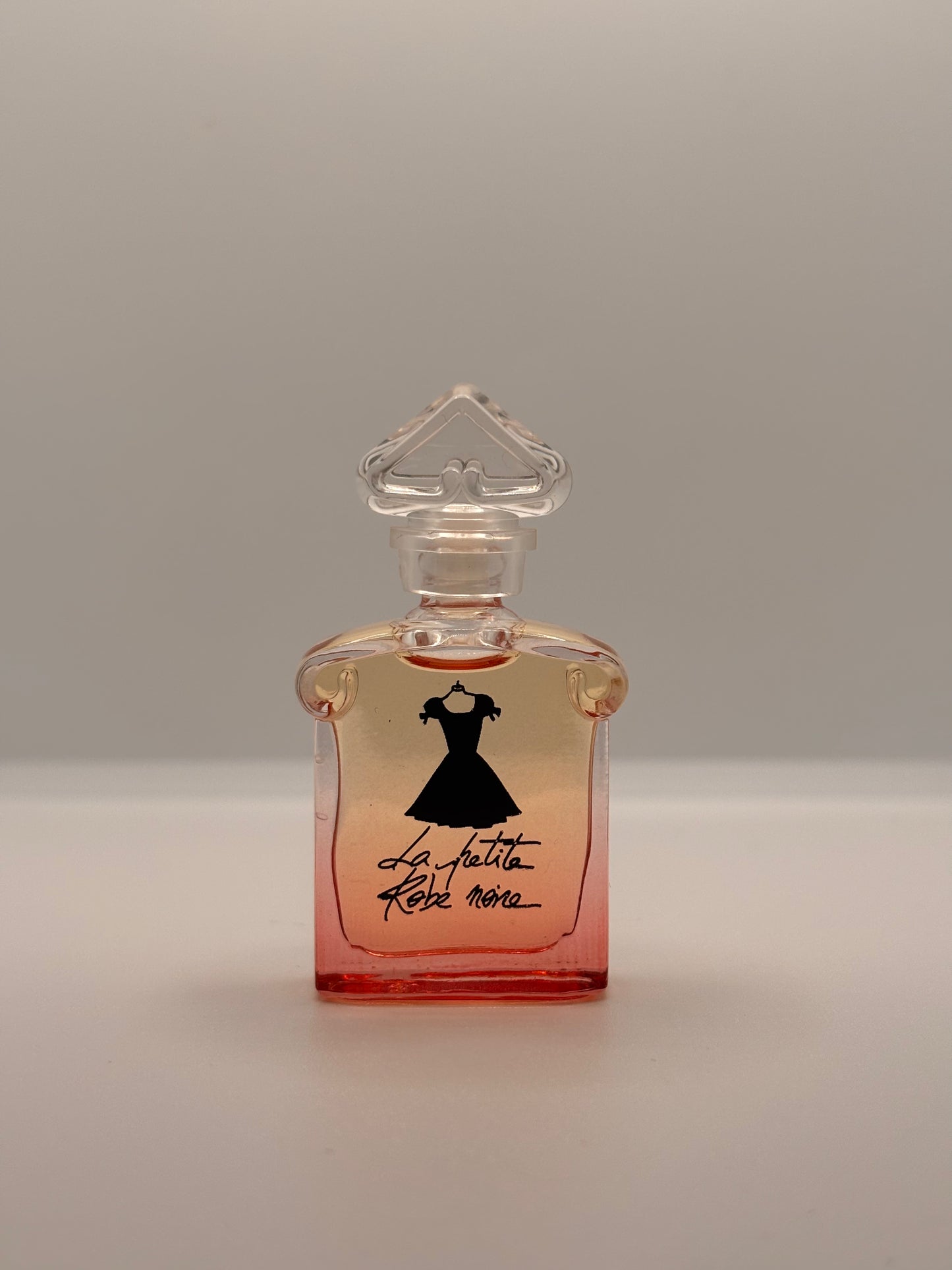 Guerlain Paris - La Petite Robe Noire