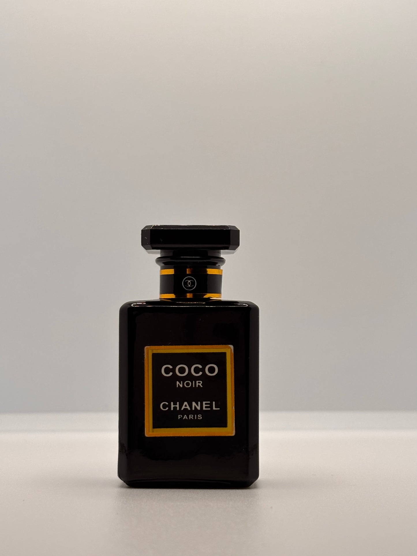 Coco Chanel - Noir Paris