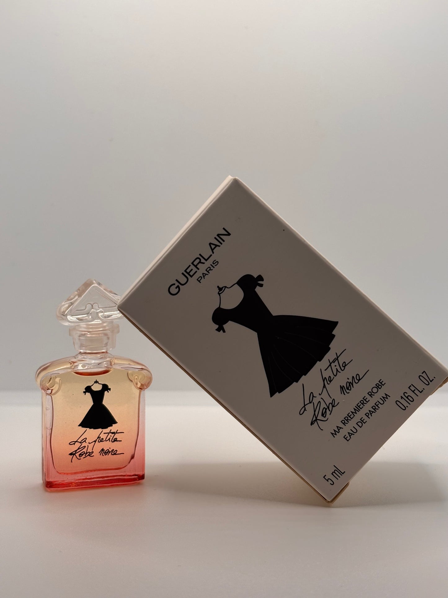 Guerlain Paris - La Petite Robe Noire